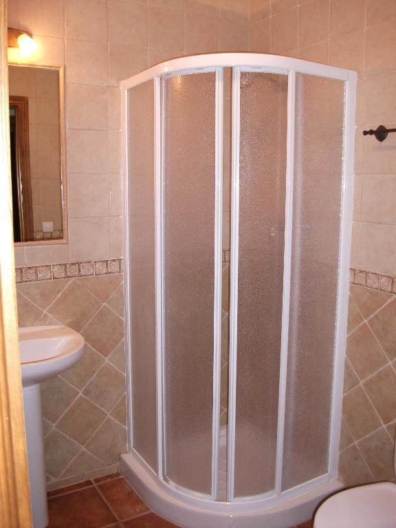 Apartamentos Arcos De Solana Vilas del Turbon Ngoại thất bức ảnh